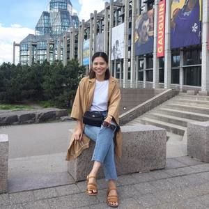 Meet your Posher, Joy